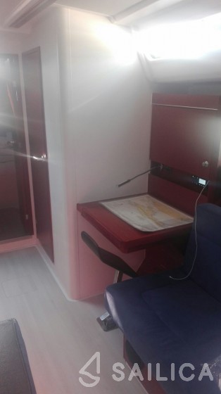 Hanse 455 - Yacht Charter Sailica