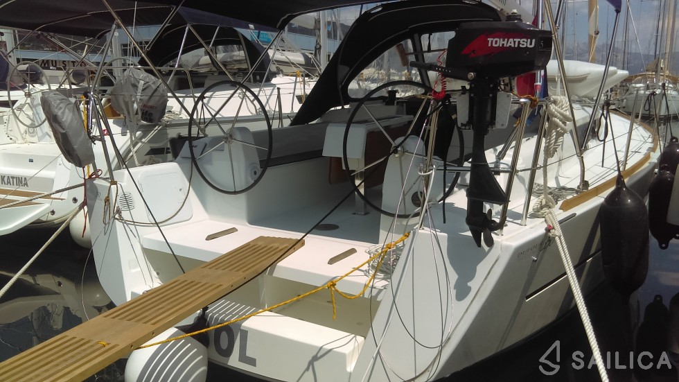 Dufour 350 Grand Large - Yacht Charter Sailica