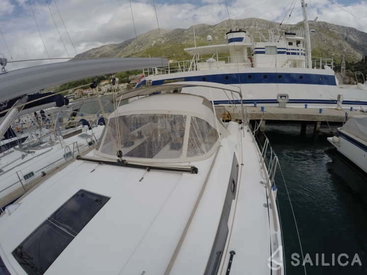 Dufour 512 Grand Large - Yacht Charter Sailica