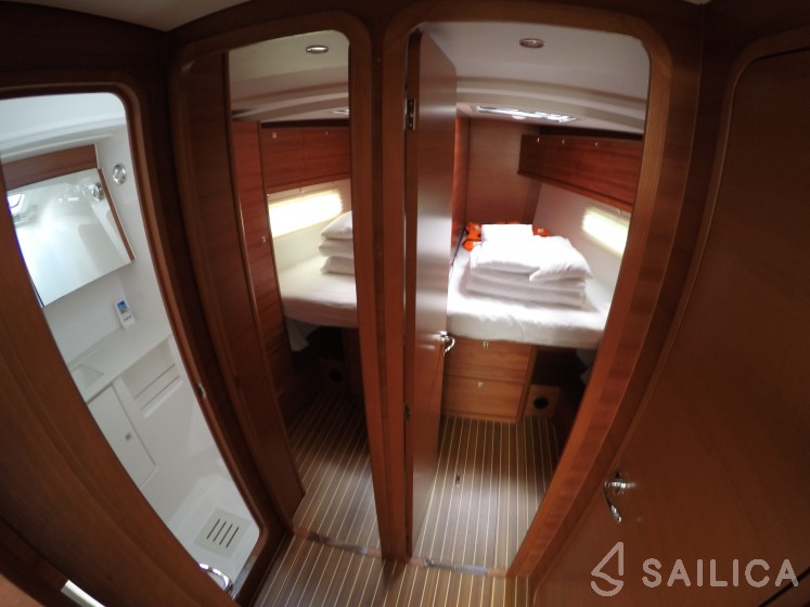 Dufour 512 Grand Large - Yacht Charter Sailica