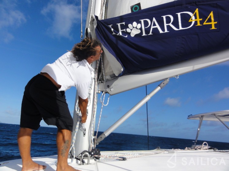 Leopard 44 - Yacht Charter Sailica