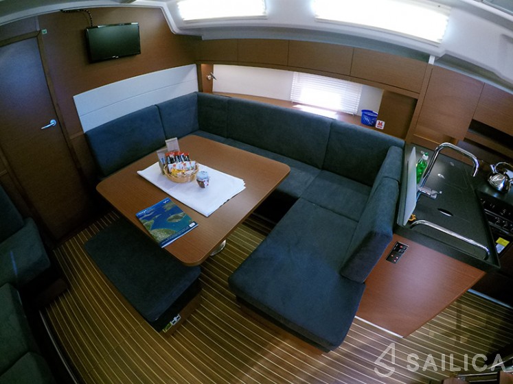 Hanse 458 - Yacht Charter Sailica