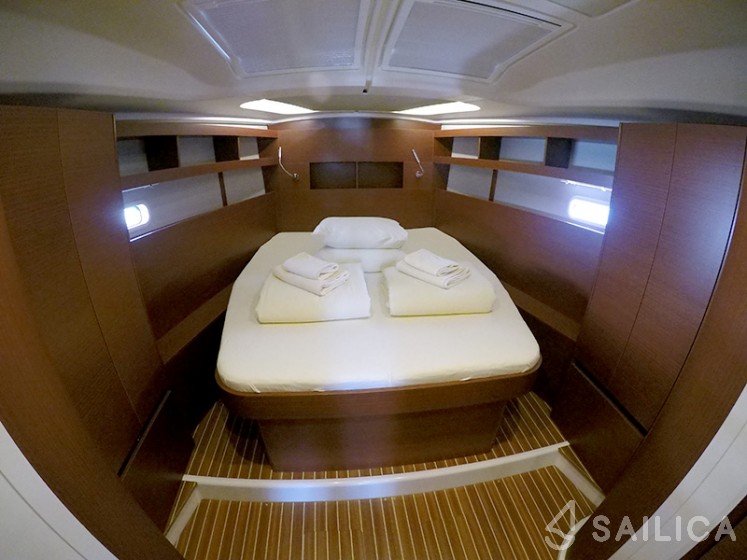 Hanse 458 - Yacht Charter Sailica