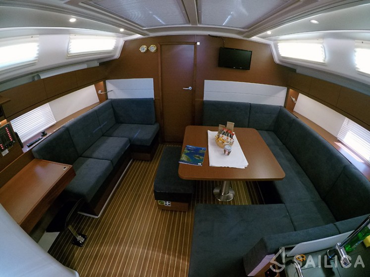 Hanse 458 - Yacht Charter Sailica