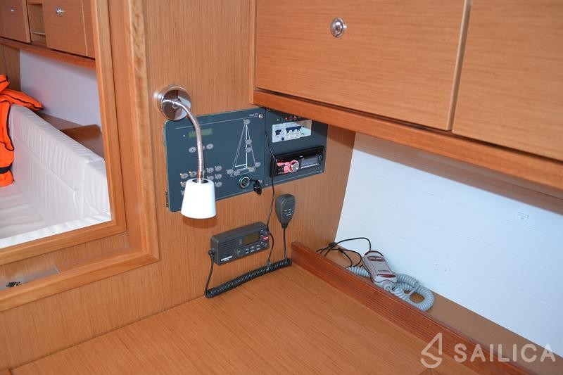 Bavaria 40 Cruiser - Yacht Charter Sailica