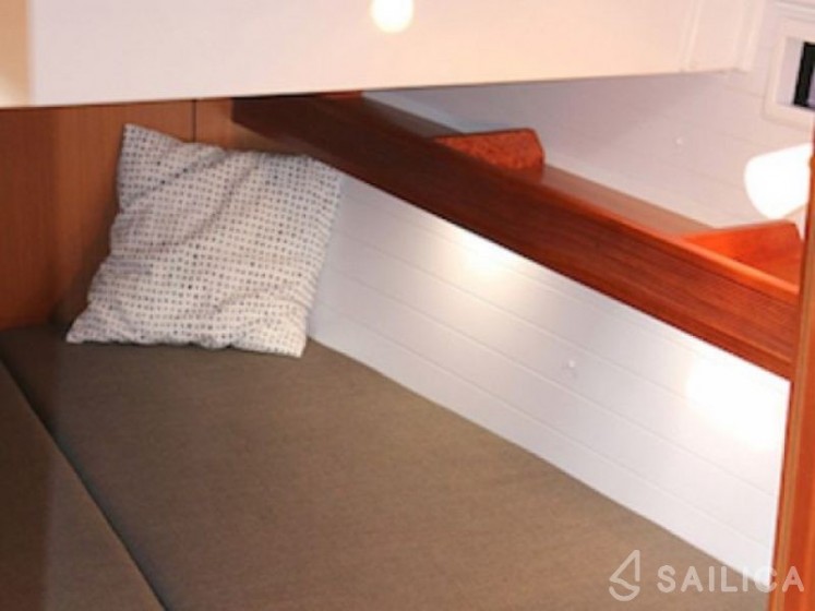 Cyclades 50.5 - Yacht Charter Sailica