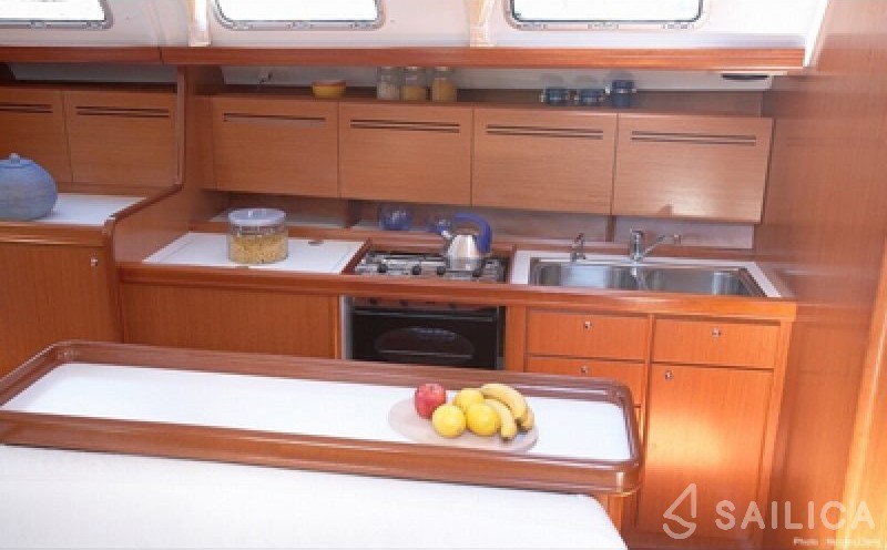 Cyclades 50.5 - Yacht Charter Sailica