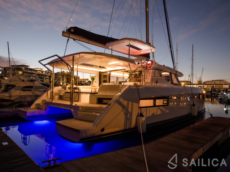 Leopard 44 - Yacht Charter Sailica