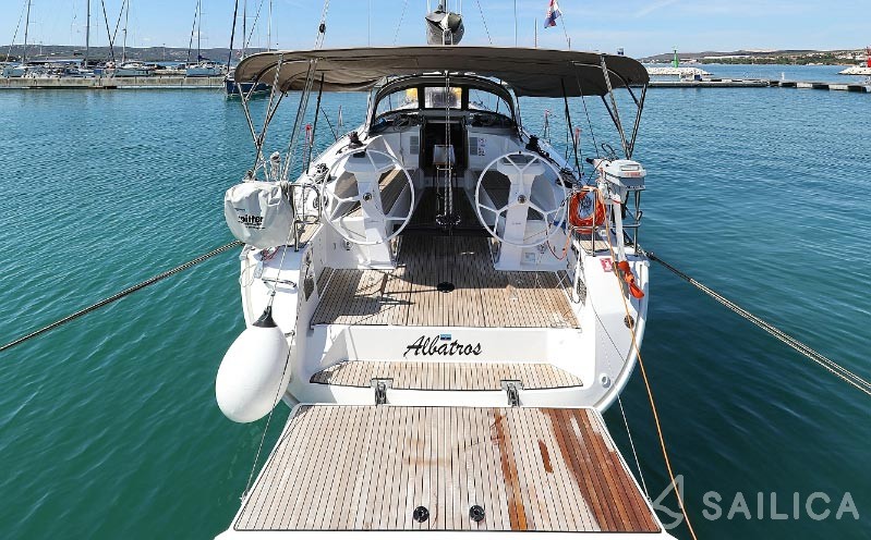 Bavaria Cruiser 41S - Yacht Charter Sailica
