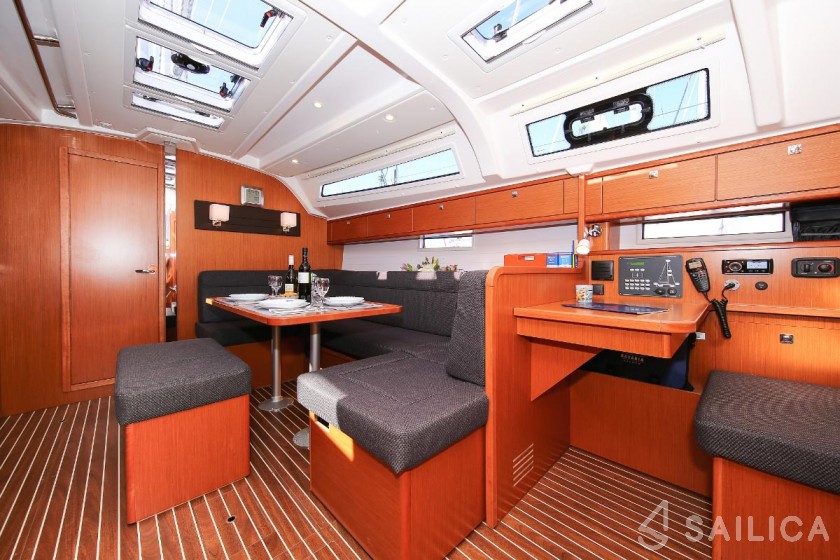 Bavaria Cruiser 41S - Yacht Charter Sailica