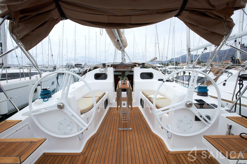 Elan 40 Impression - Yacht Charter Sailica