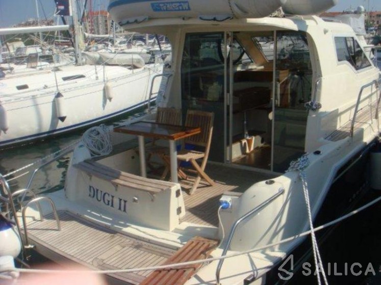 Vektor 950 - Yacht Charter Sailica
