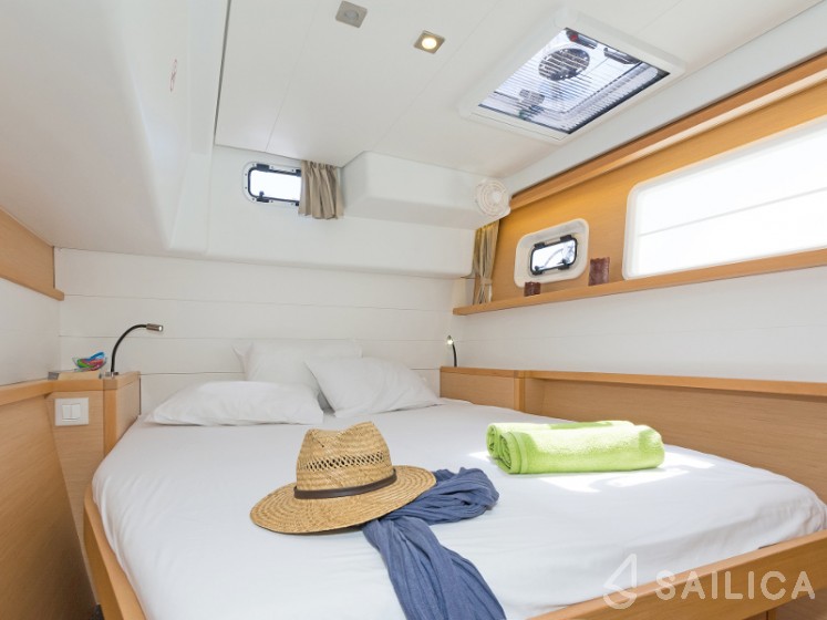 Lagoon 450 - Yacht Charter Sailica