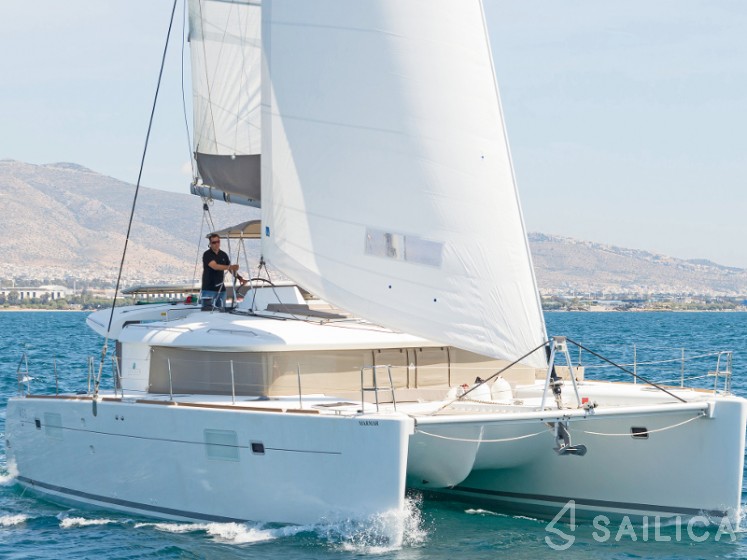 Lagoon 450 - Yacht Charter Sailica