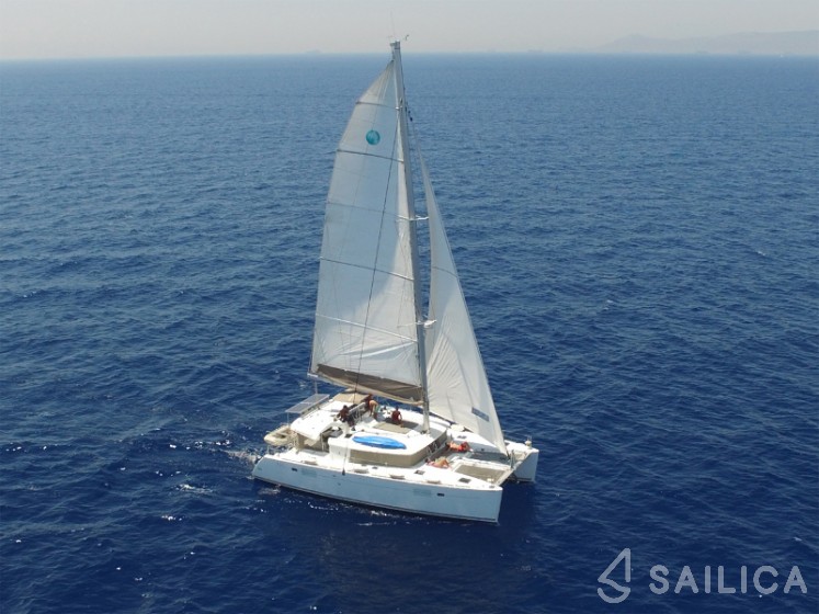 Lagoon 450 - Yacht Charter Sailica