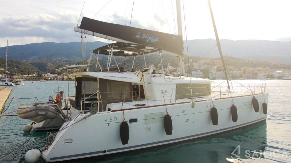 Lagoon 450 - Yacht Charter Sailica