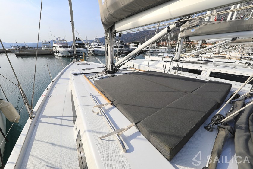 Hanse 508 - Yacht Charter Sailica
