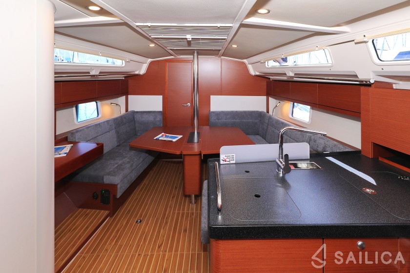 Hanse 388 - Yacht Charter Sailica