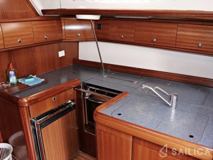Bavaria 49 - Yacht Charter Sailica
