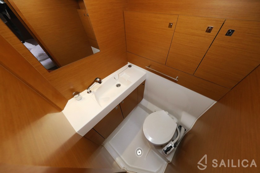 Sun Odyssey 469 - Yacht Charter Sailica