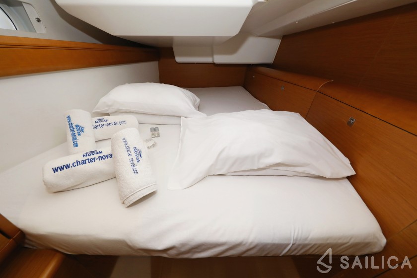 Sun Odyssey 469 - Yacht Charter Sailica