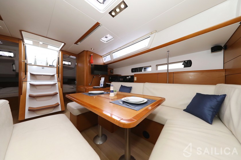 Sun Odyssey 469 - Yacht Charter Sailica
