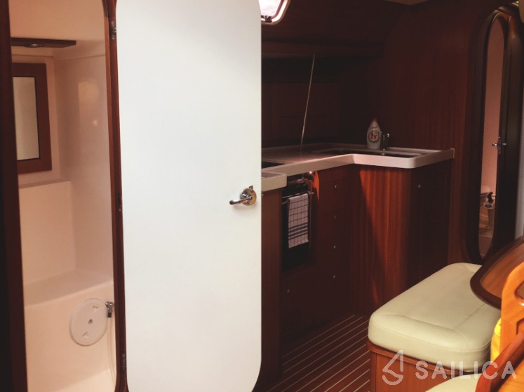 Salona 45 - Yacht Charter Sailica