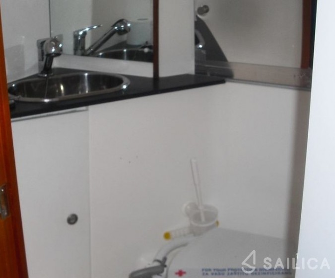 Salona 45 - Yacht Charter Sailica
