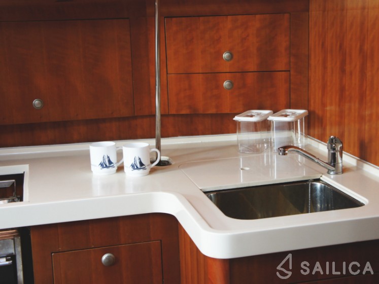 Salona 45 - Yacht Charter Sailica