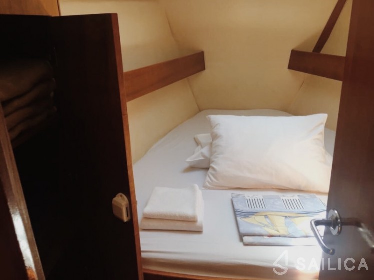 Salona 45 - Yacht Charter Sailica
