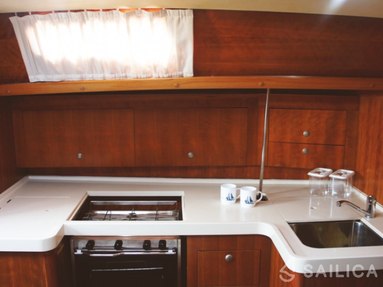 Salona 45 - Yacht Charter Sailica