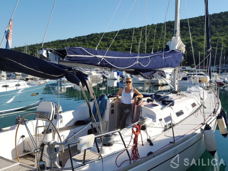Salona 45 - Yacht Charter Sailica