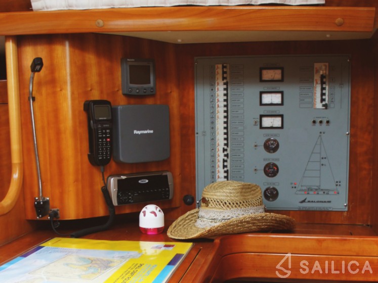 Salona 45 - Yacht Charter Sailica