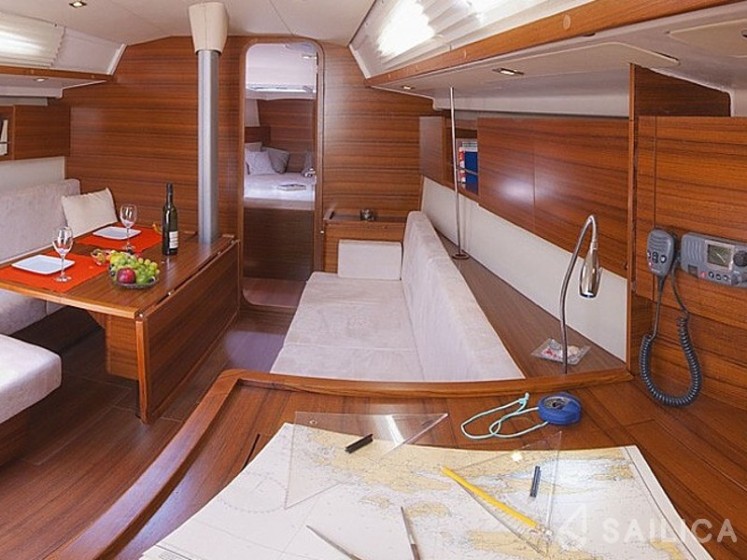 Salona 42 - Yacht Charter Sailica