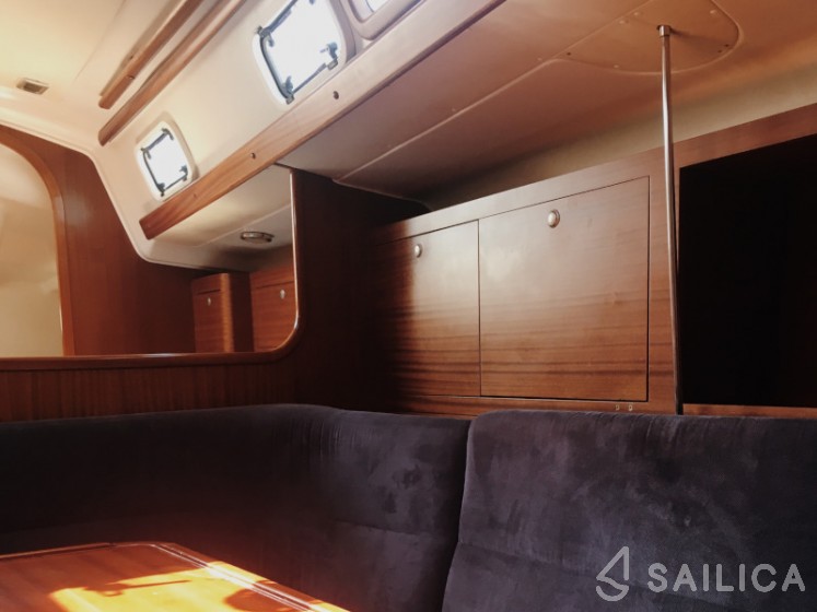 Salona 42 - Yacht Charter Sailica