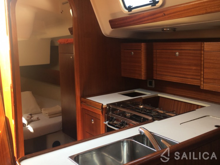 Salona 42 - Yacht Charter Sailica