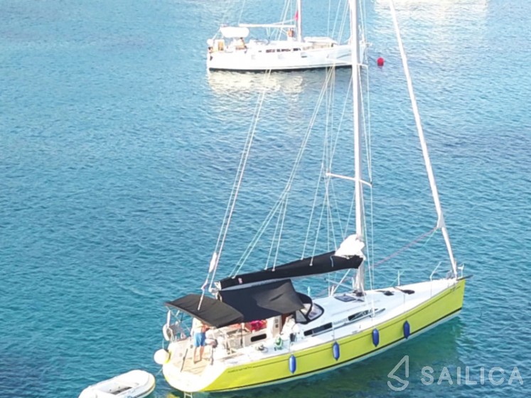 Salona 42 - Yacht Charter Sailica