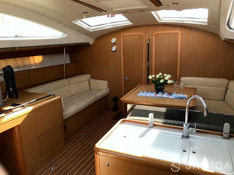 Sun Odyssey 50DS - Yacht Charter Sailica
