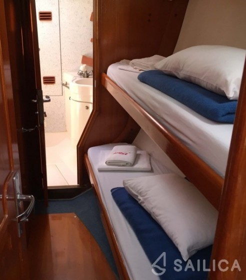 Elan 431 - Yacht Charter Sailica