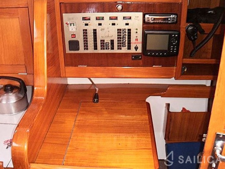 Elan 431 - Yacht Charter Sailica