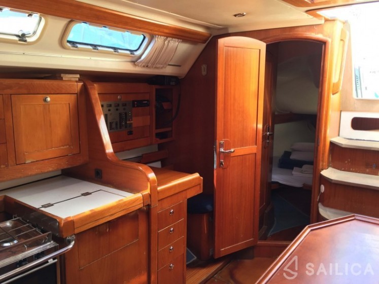 Elan 431 - Yacht Charter Sailica