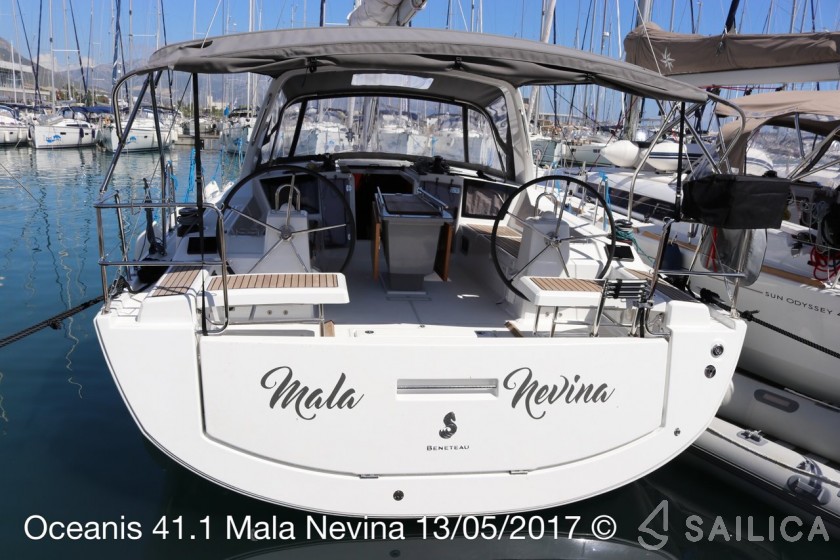 Oceanis 41.1 - Yacht Charter Sailica