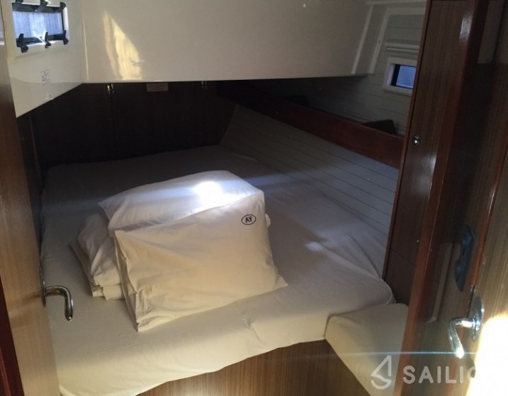 Bavaria Cruiser 45 - Yacht Charter Sailica