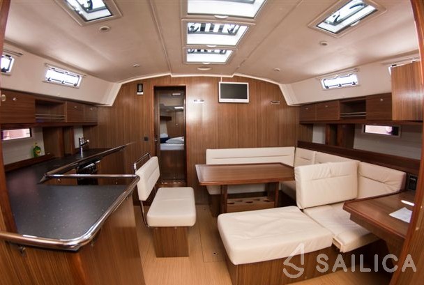 Bavaria Cruiser 45 - Yacht Charter Sailica