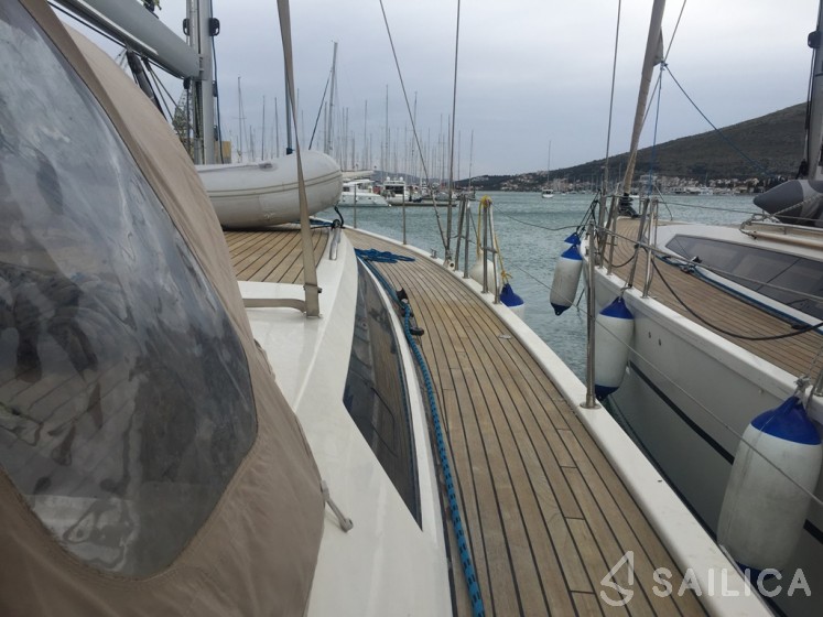 D&D Kufner 54 - Yacht Charter Sailica