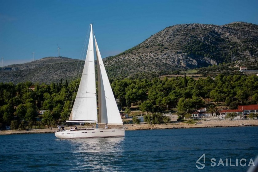 D&D Kufner 54 - Yacht Charter Sailica