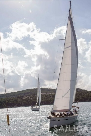 D&D Kufner 54 - Yacht Charter Sailica