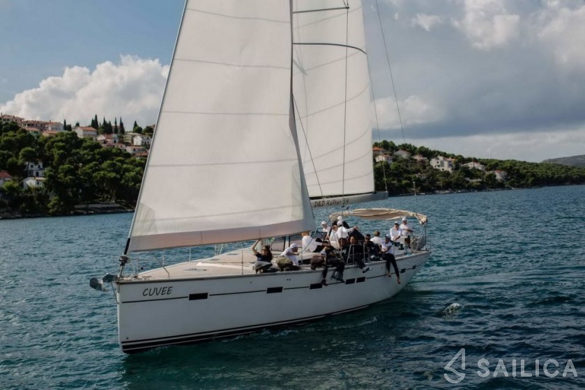 D&D Kufner 54 - Yacht Charter Sailica