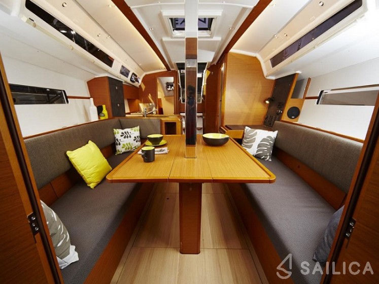 Sun Odyssey 349 - Yacht Charter Sailica