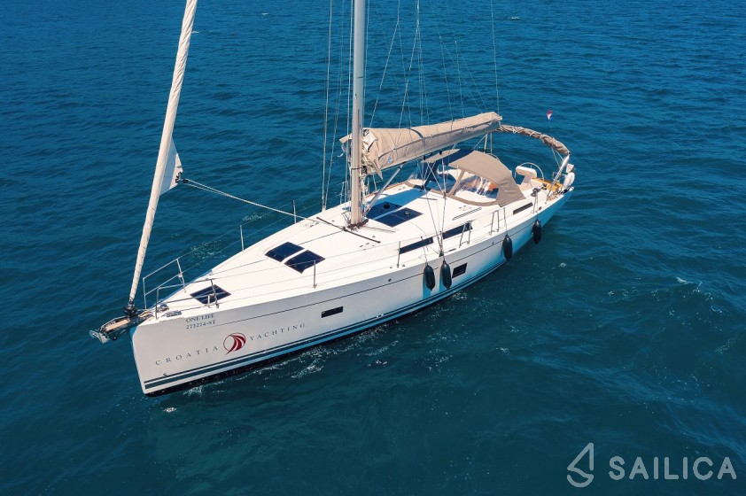 Hanse 458 - Yacht Charter Sailica